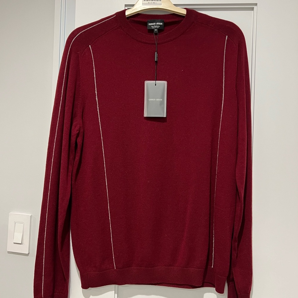 NWT Giorgio Armani Men's cranberry cashmere sweater, size Euro 50, US XL